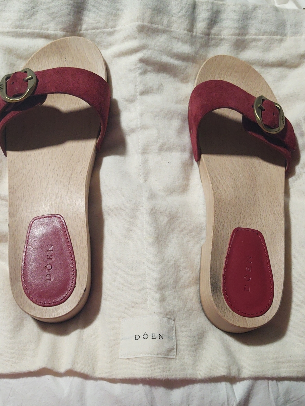 Doen Mercata Sandals Burgundy Suede